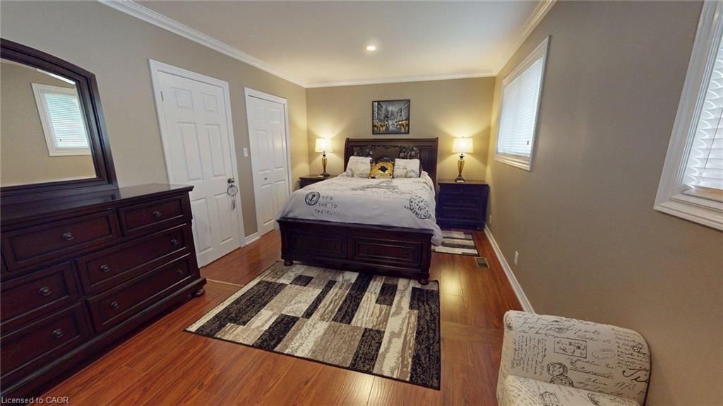 7 Cambridge Drive Property Photo 11