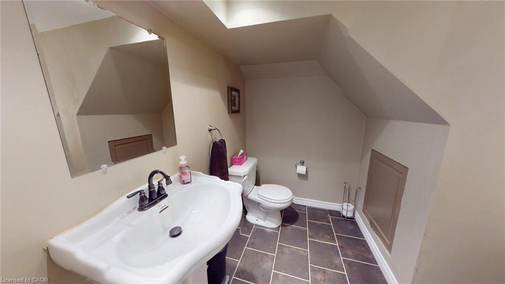7 Cambridge Drive Property Photo 20