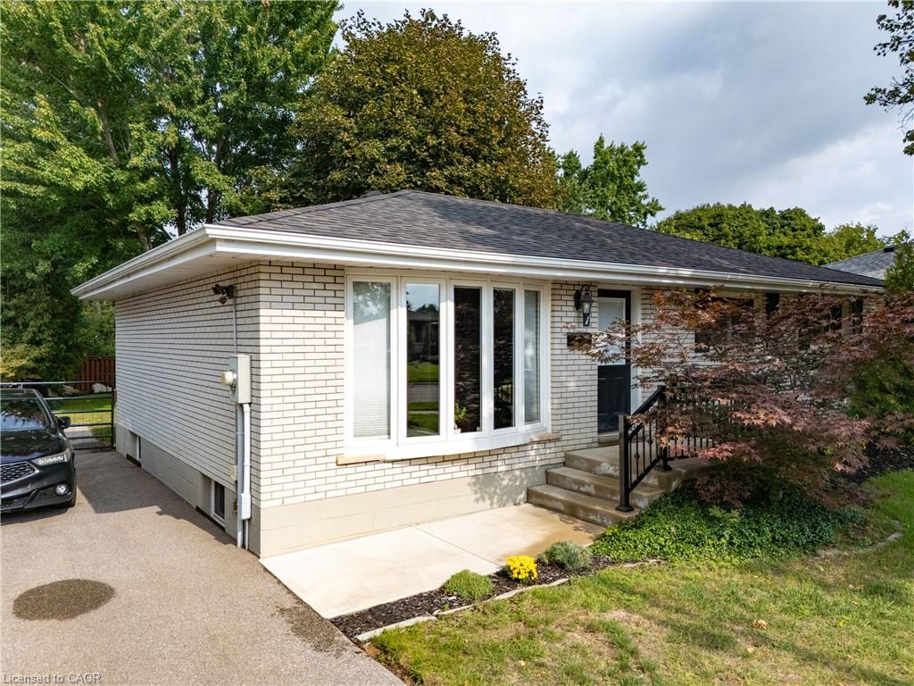 7 Cambridge Drive Property Photo 25