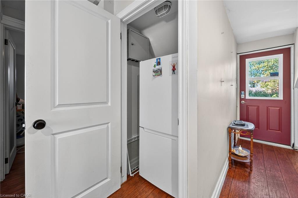 2 Erie Avenue S Property Photo 36