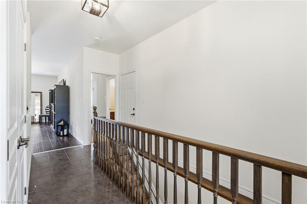 5 Murphy Lane Property Photo 10