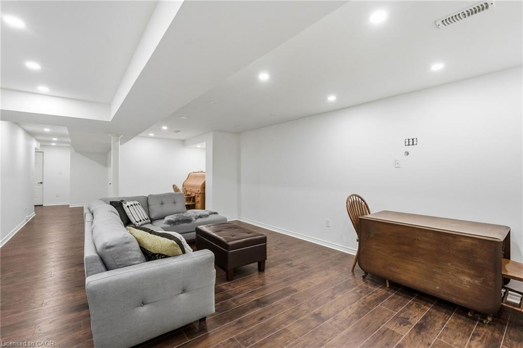 5 Murphy Lane Property Photo 33