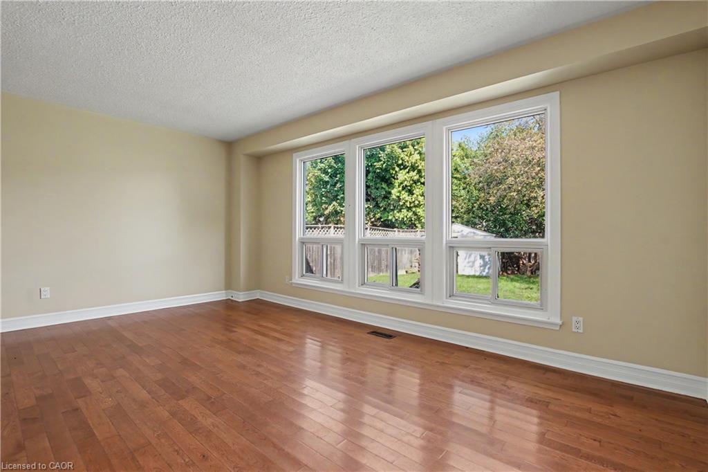 17 Hallmark Street Property Photo 11