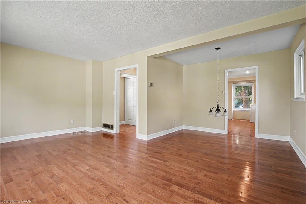 17 Hallmark Street Property Photo 13