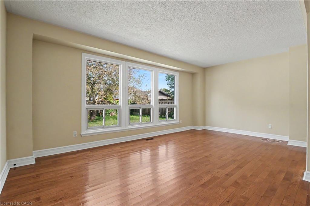 17 Hallmark Street Property Photo 14