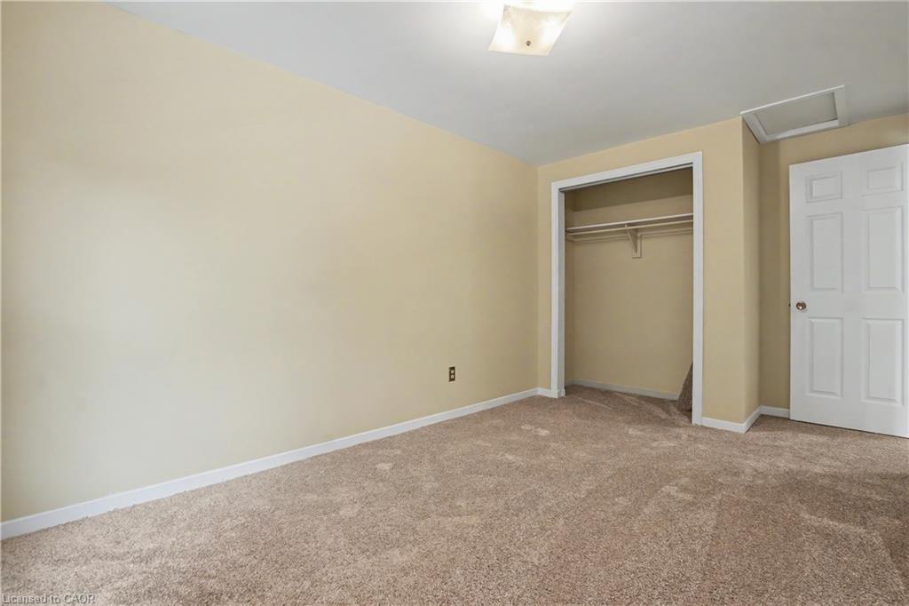 17 Hallmark Street Property Photo 24
