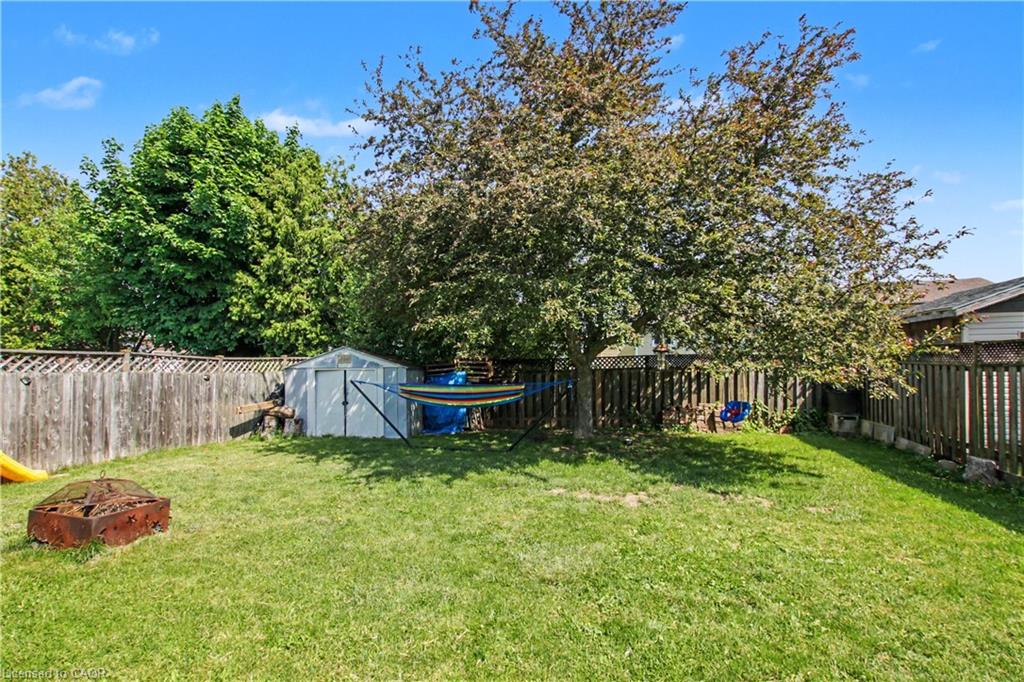 17 Hallmark Street Property Photo 30