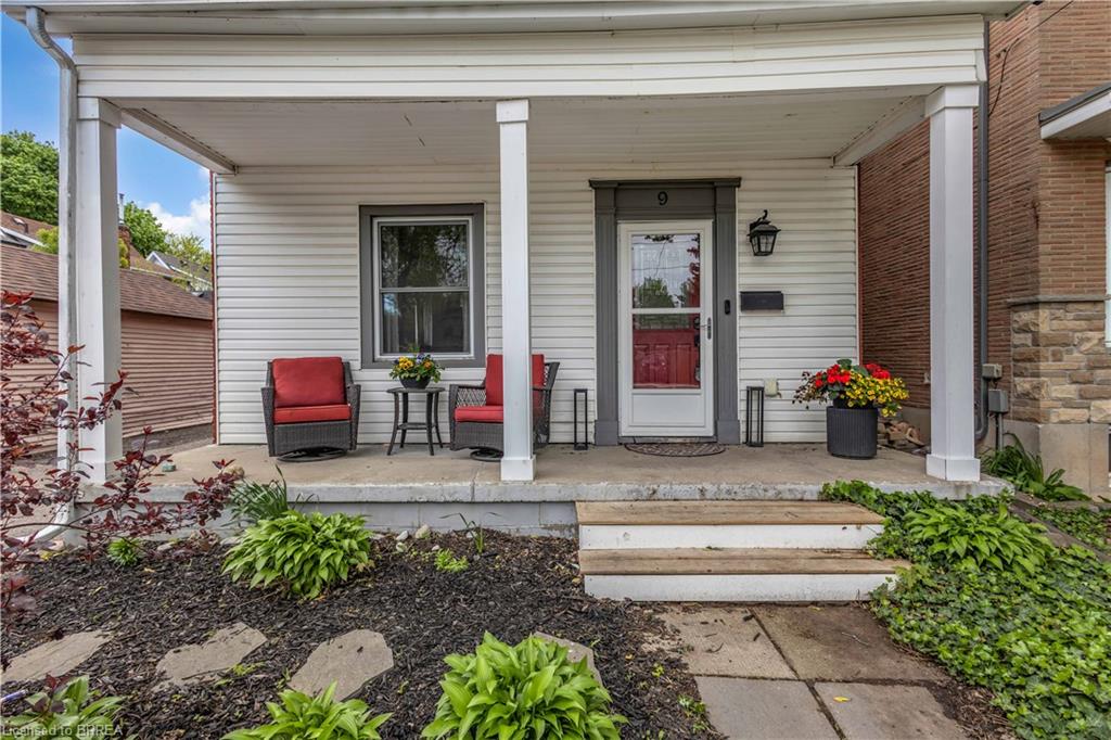 9 Aylmer Street Property Photo 6