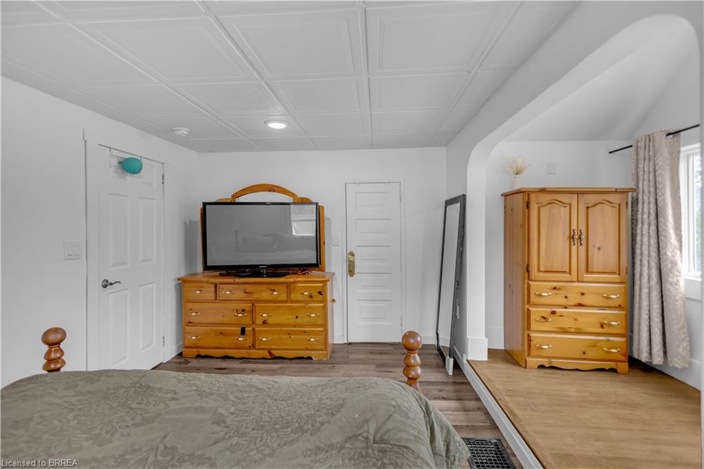 9 Aylmer Street Property Photo 21