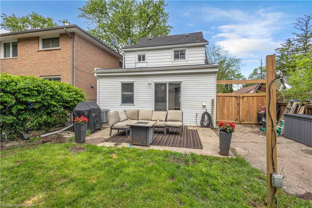 9 Aylmer Street Property Photo 26