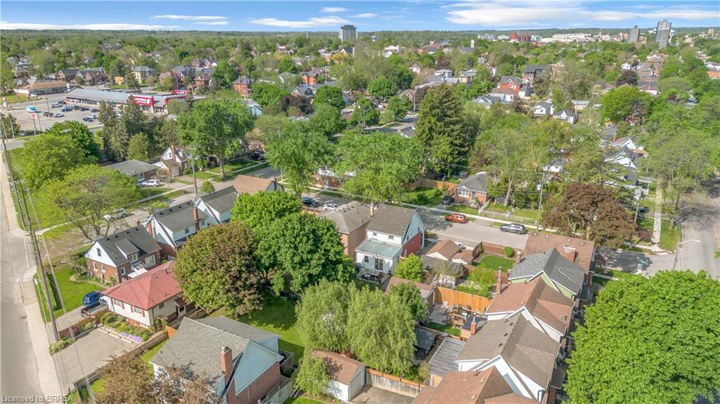 9 Aylmer Street Property Photo 32