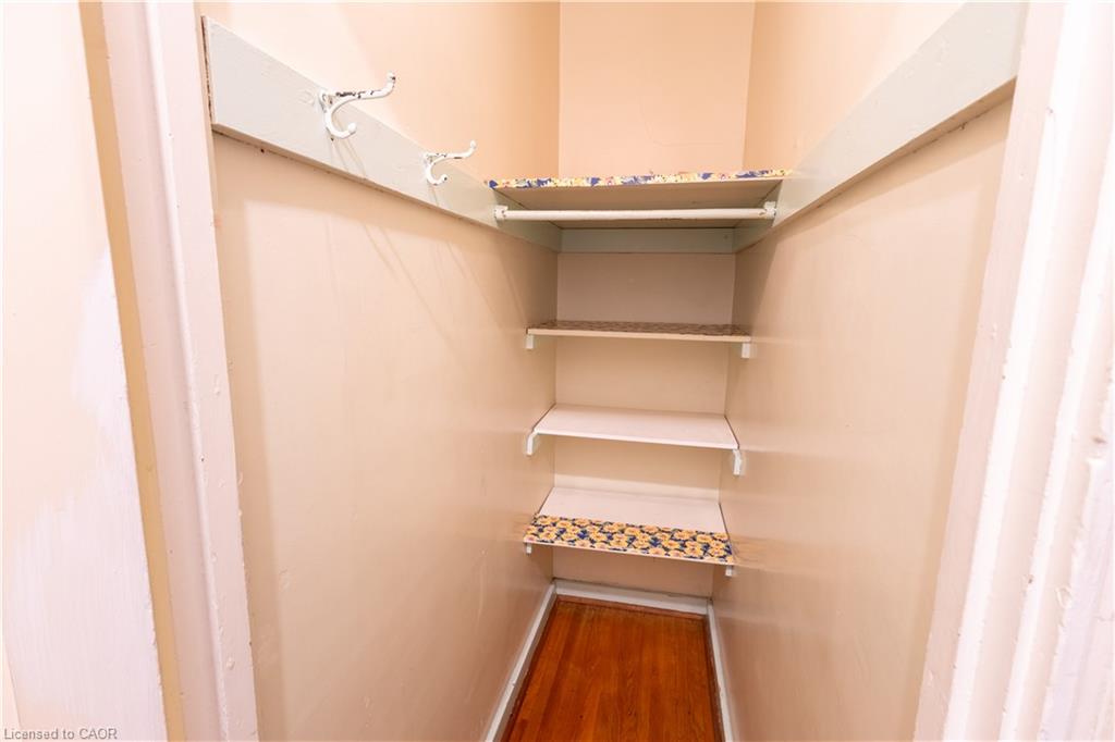 105 Erie Avenue Property Photo 19