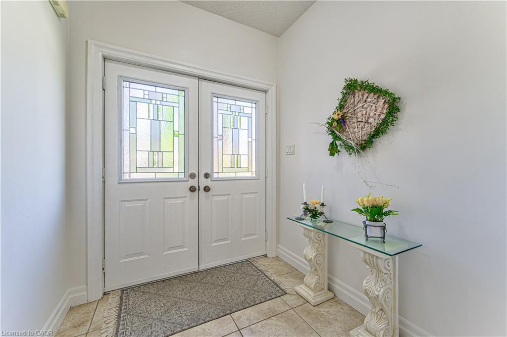 87 Steepleridge Street Property Photo 6
