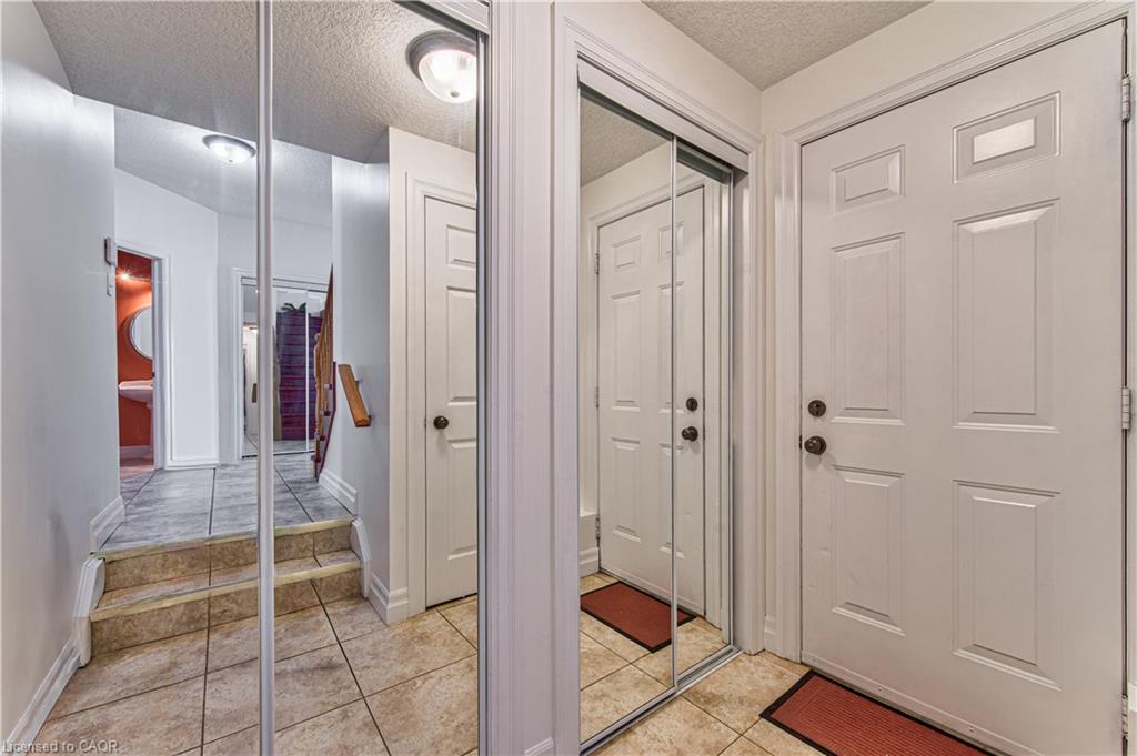 87 Steepleridge Street Property Photo 20