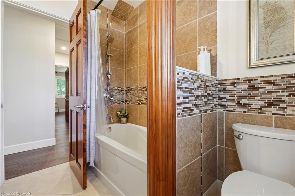 15 Linton Place Property Photo 25