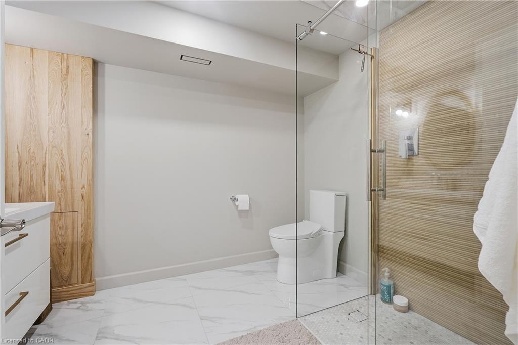 15 Linton Place Property Photo 35