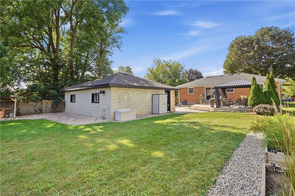 15 Linton Place Property Photo 47