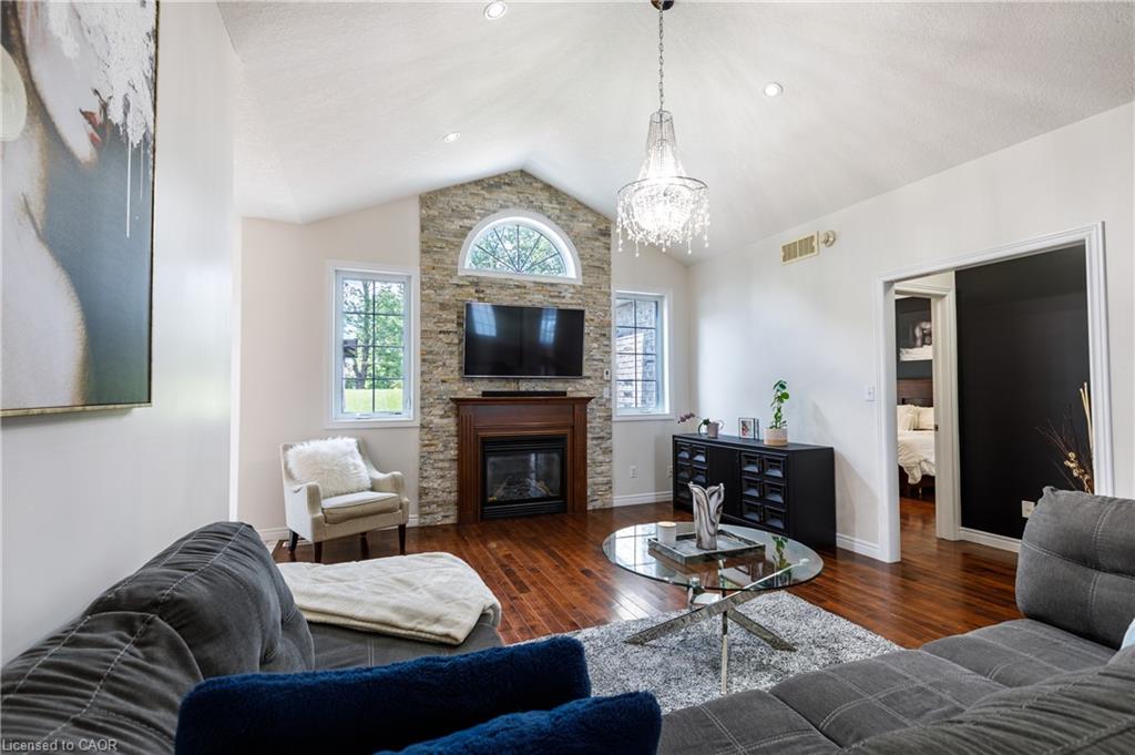 120 Mechanic Street Property Photo 11
