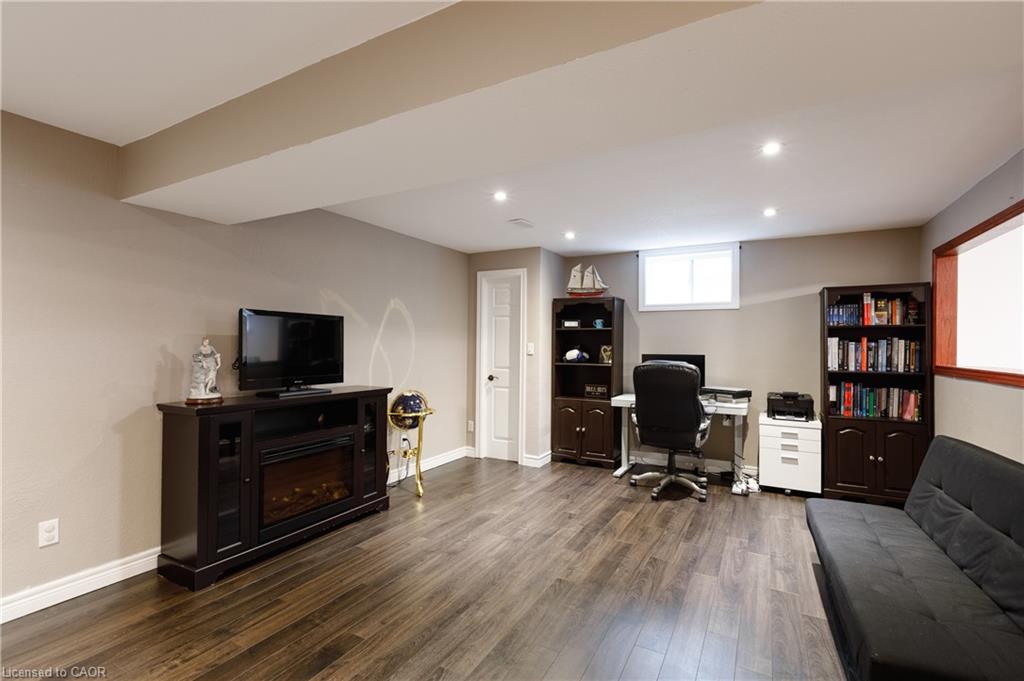 120 Mechanic Street Property Photo 29
