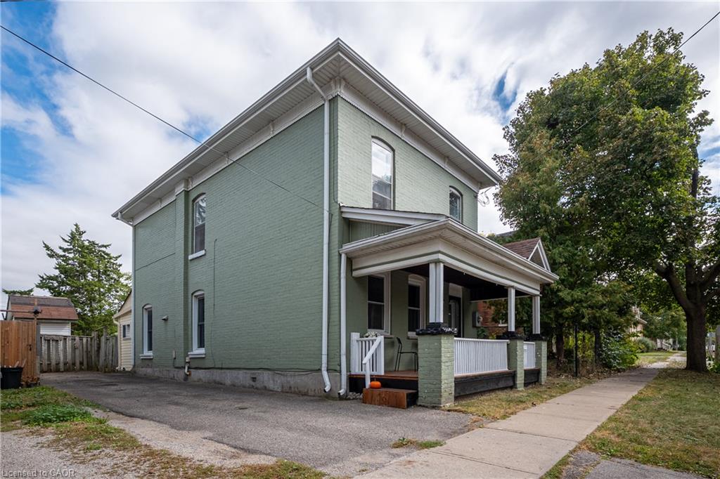 137 Alfred Street Property Photo 3