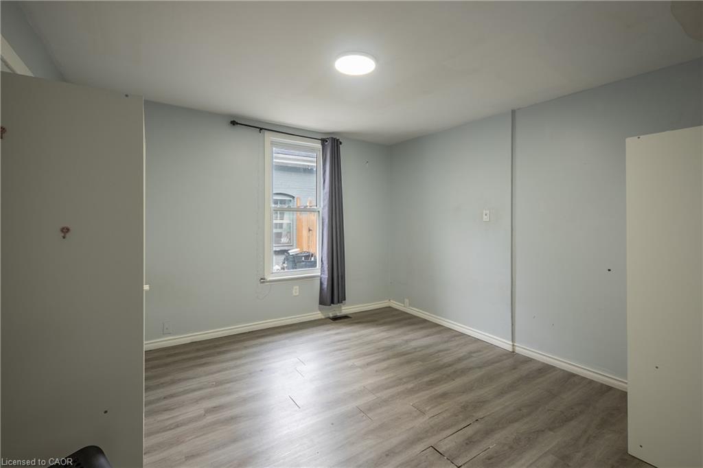 137 Alfred Street Property Photo 16