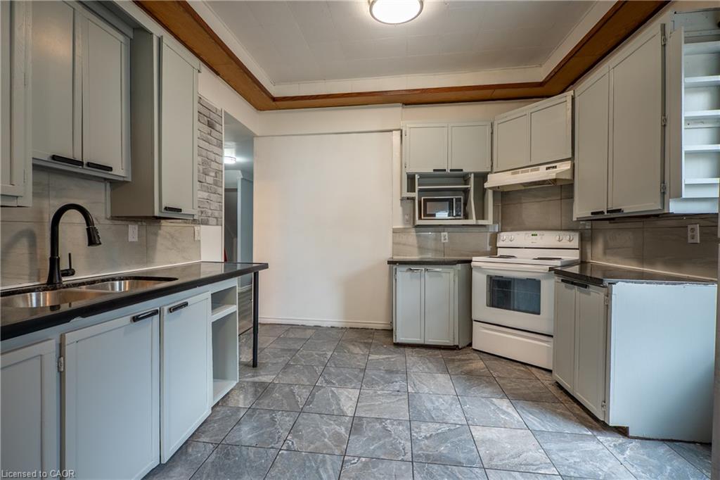 137 Alfred Street Property Photo 22