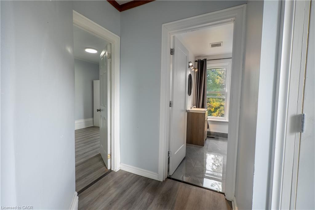 137 Alfred Street Property Photo 37