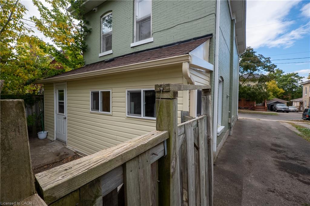 137 Alfred Street Property Photo 49
