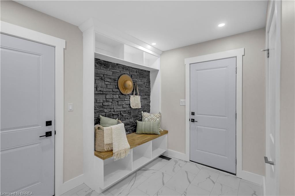 9 Rollingwood Crescent Property Photo 16