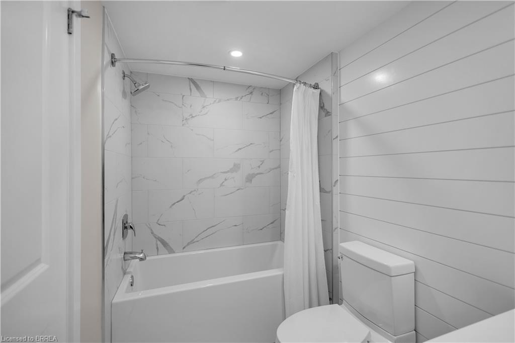 9 Rollingwood Crescent Property Photo 40