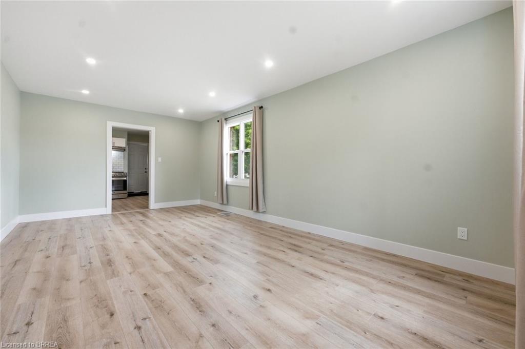 249 Clarence Street Property Photo 17
