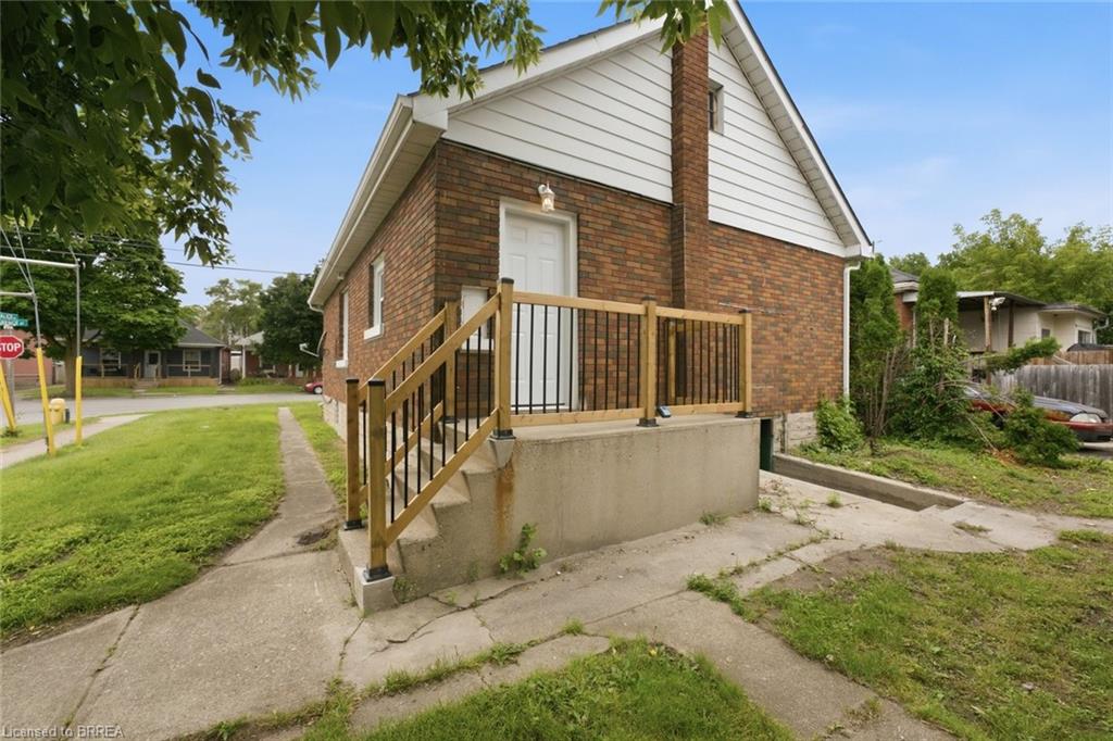 249 Clarence Street Property Photo 26