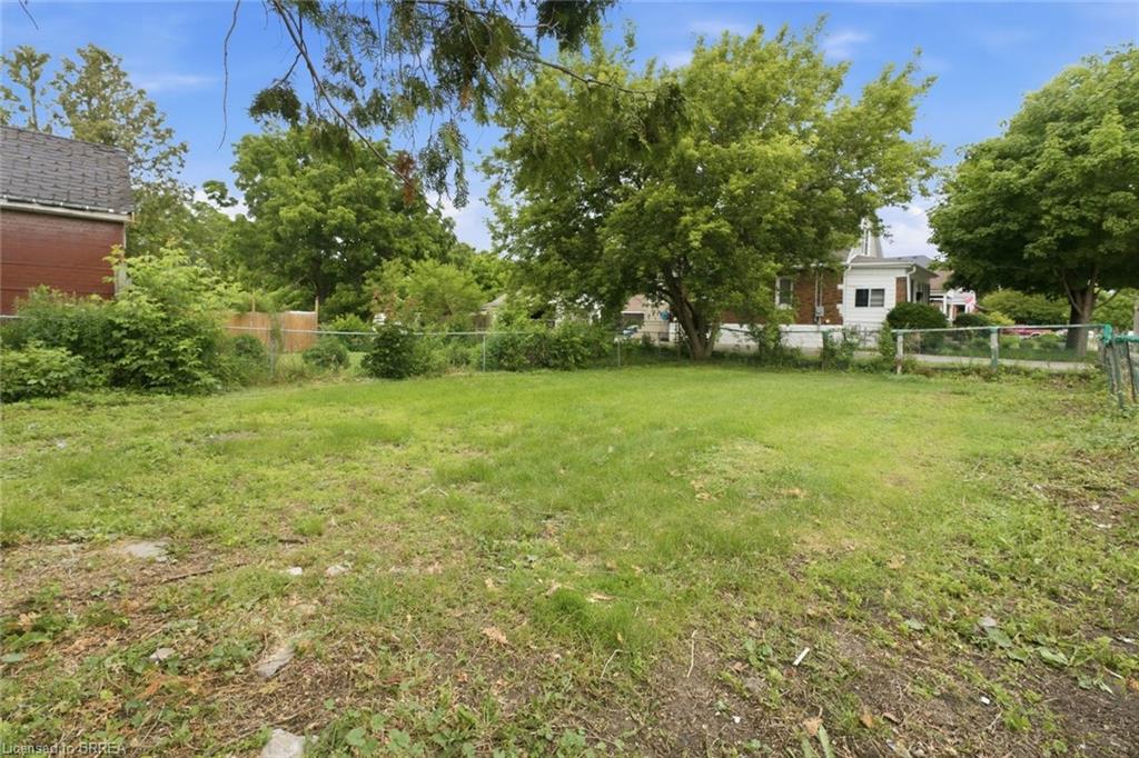 249 Clarence Street Property Photo 27
