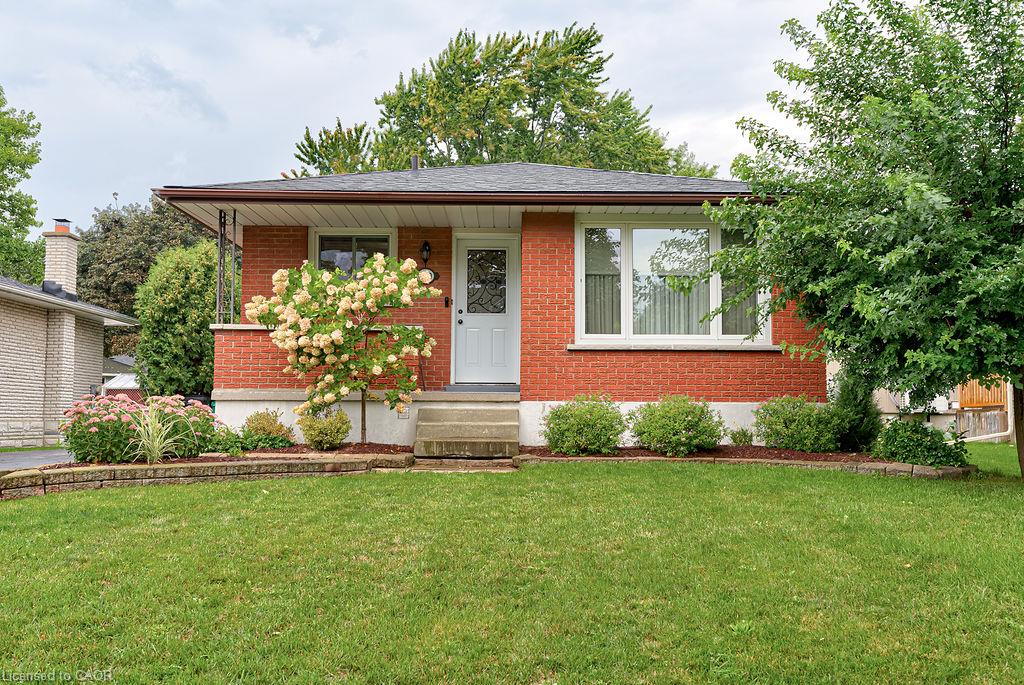 210 Shelley Drive Property Photo 1