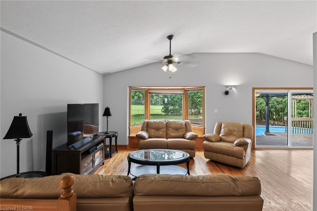 1370 Windham 11 Road Property Photo 6