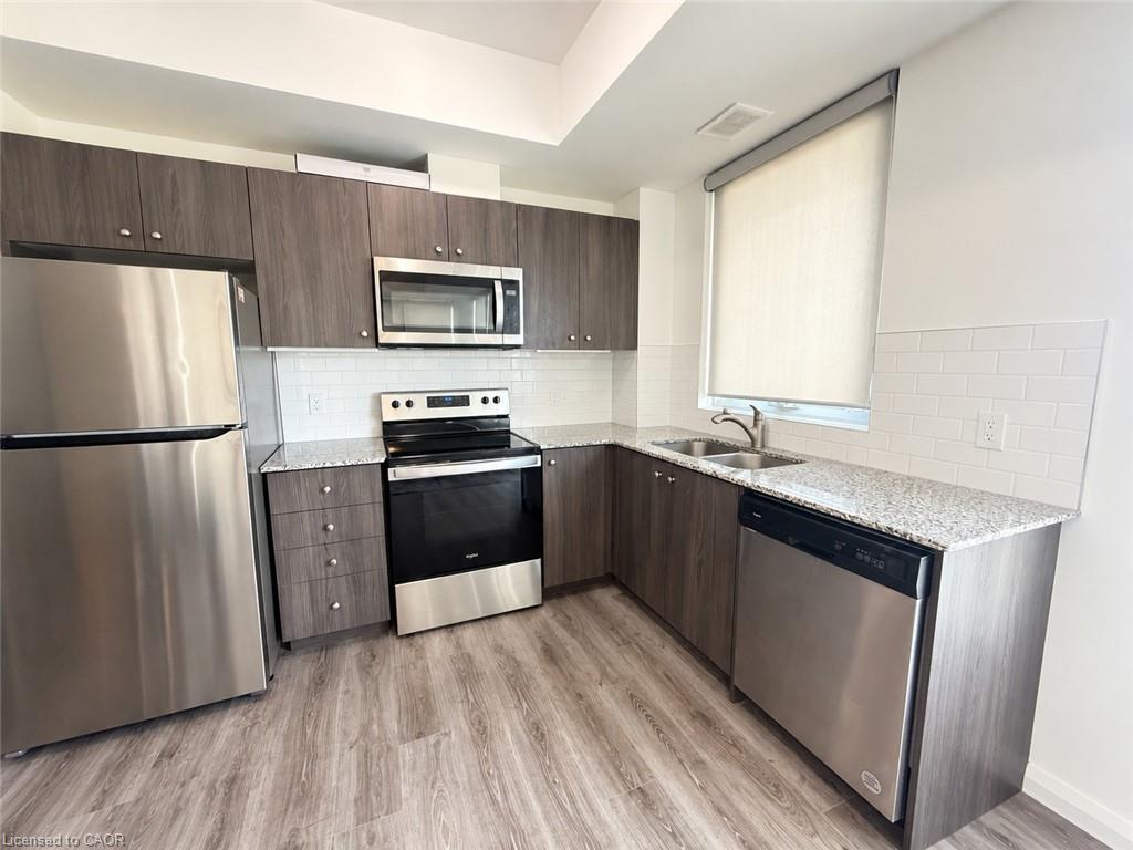 2011-108 Garment Street Property Photo 5