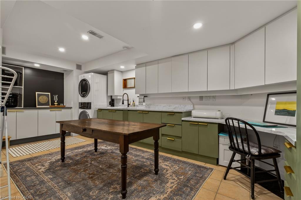 120 Jerome Park Drive Property Photo 37