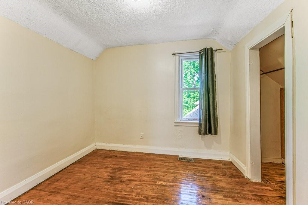 84 Franklin Street S Property Photo 22