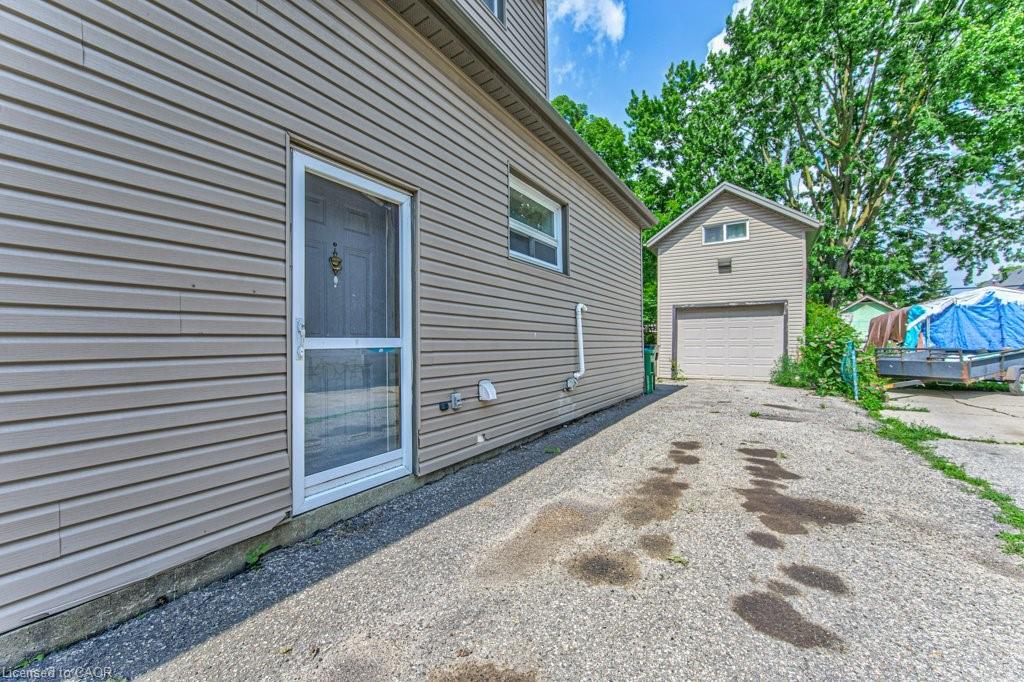 84 Franklin Street S Property Photo 44