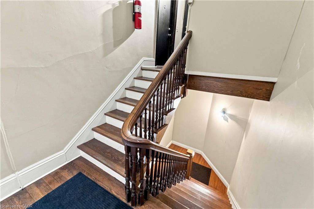 2-102 Herkimer Street Property Photo 4