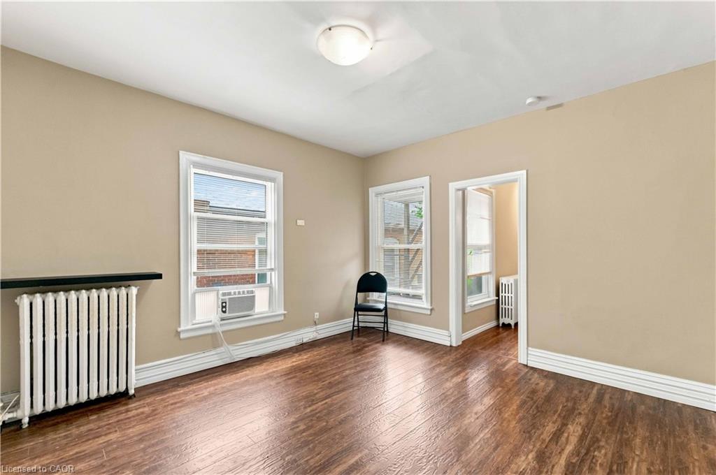 2-102 Herkimer Street Property Photo 7