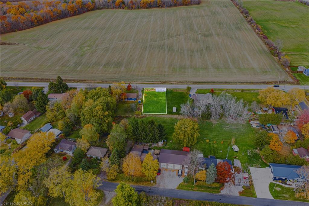 610 New Lakeshore Road Property Photo 2