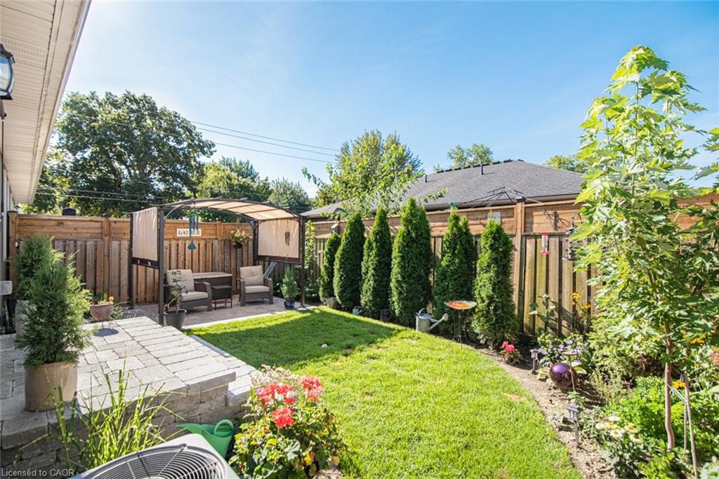 70 Postma Drive Property Photo 41