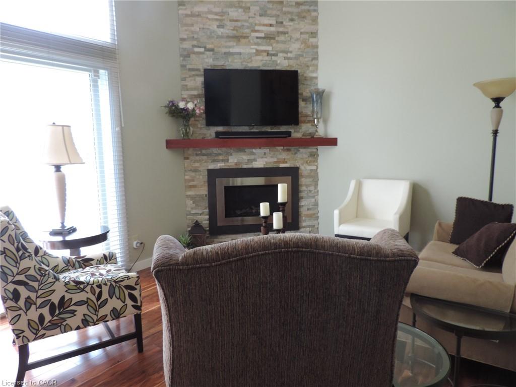 10-1351 Ontario Street Property Photo 4