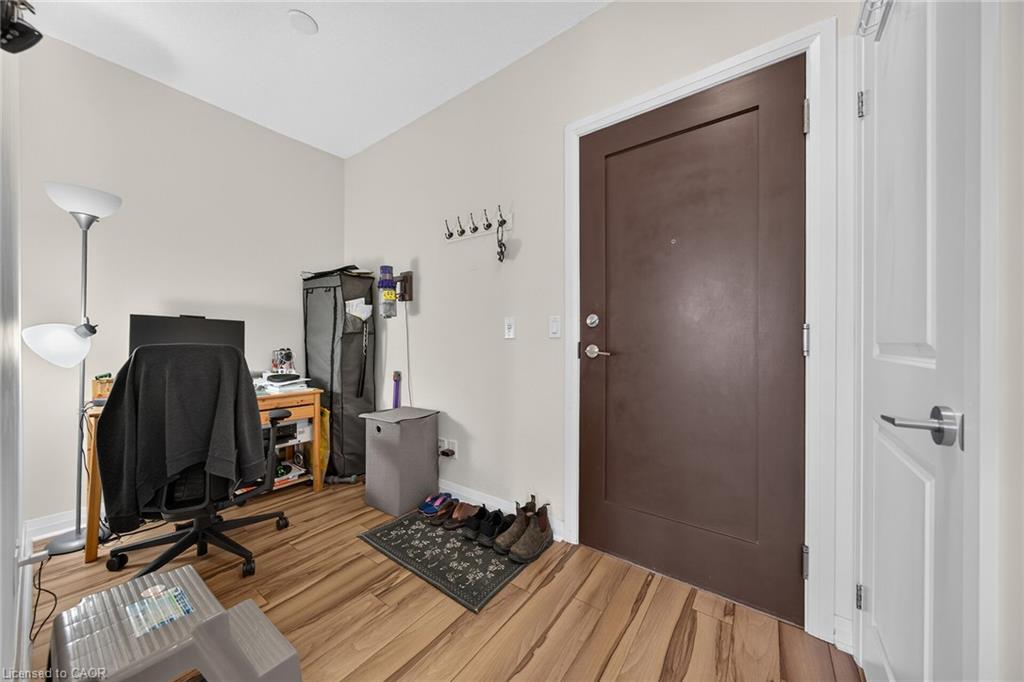 605-55 Eglinton Avenue W Property Photo 12