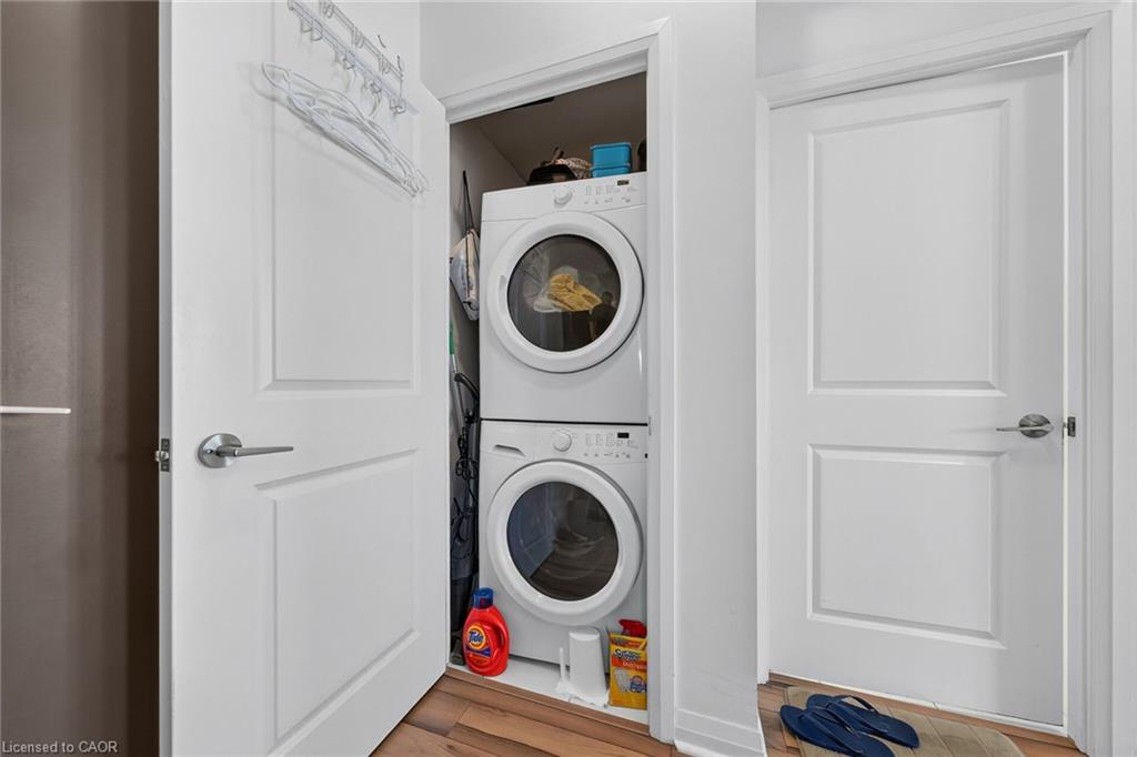605-55 Eglinton Avenue W Property Photo 14
