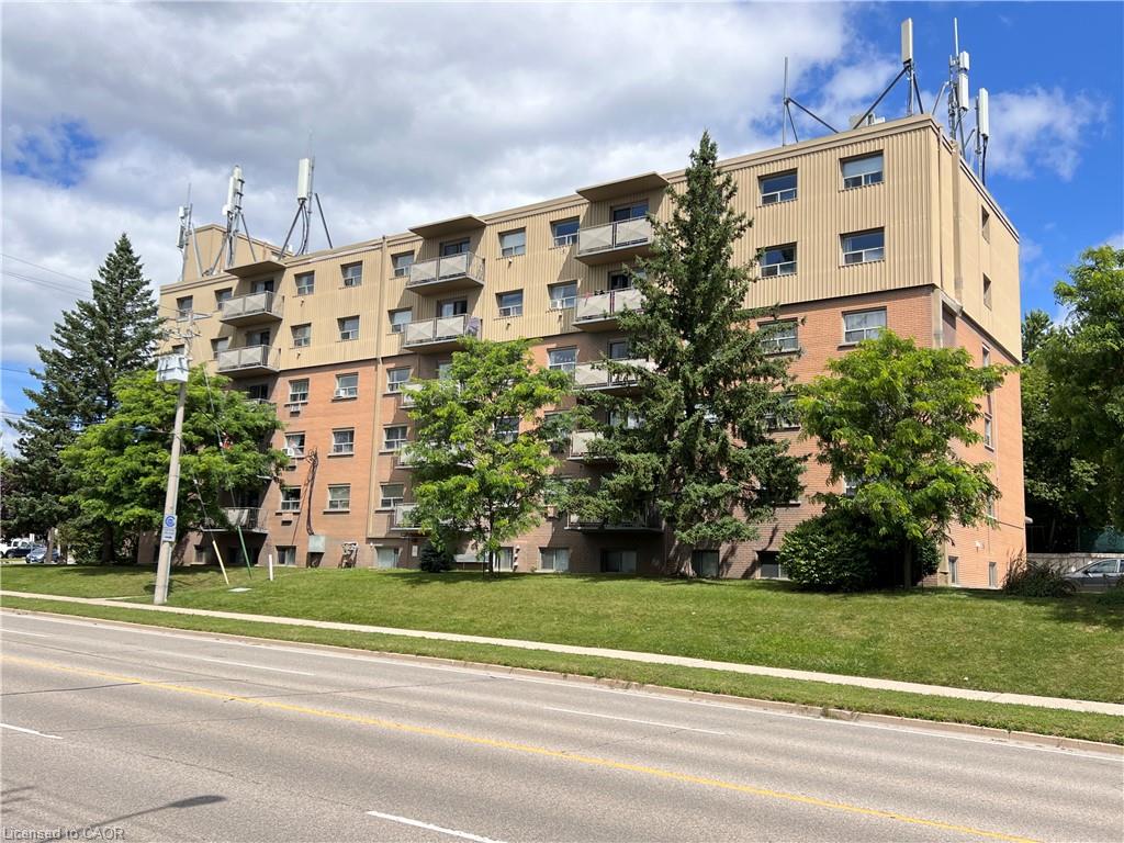 503-283 Fairway Road N Property Photo 1