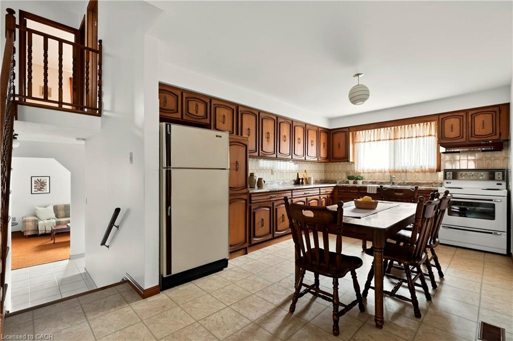 72 Henley Drive Property Photo 20