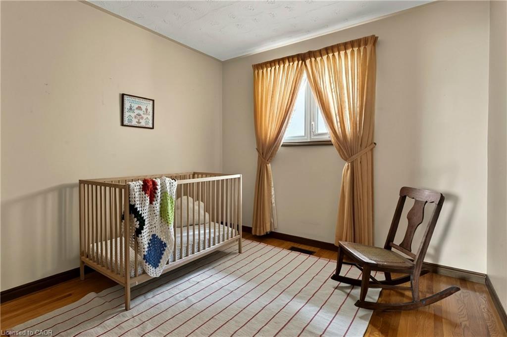 72 Henley Drive Property Photo 29