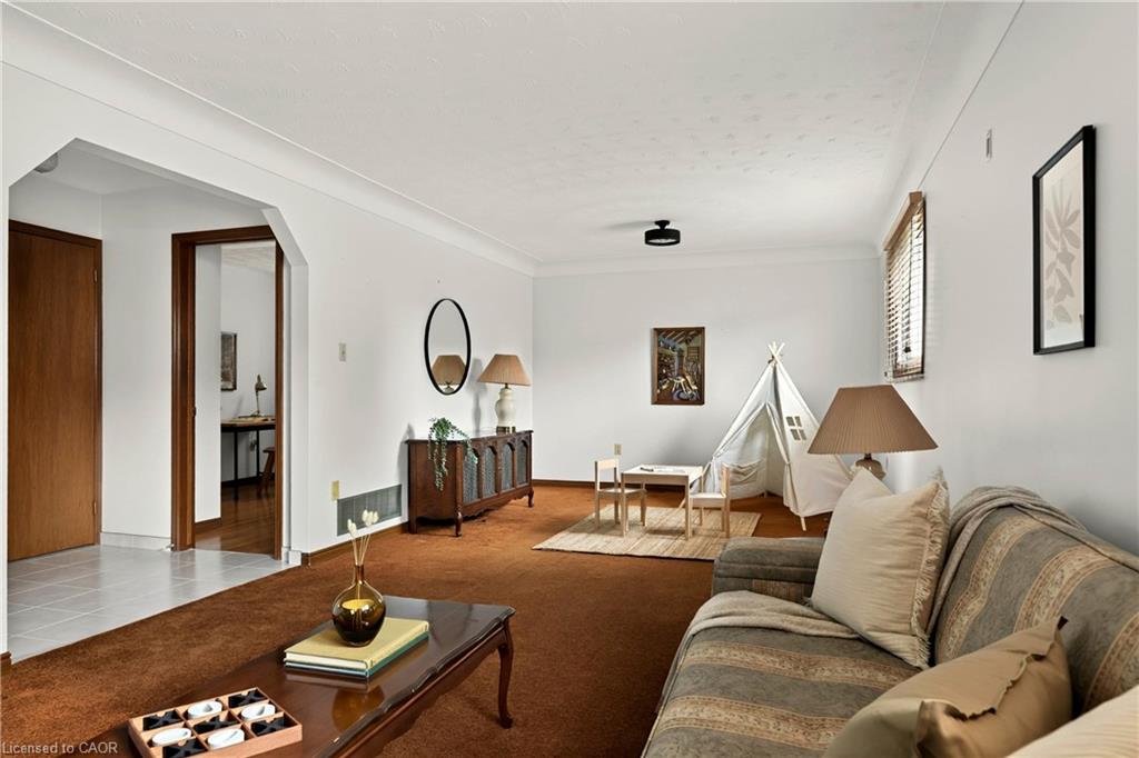 72 Henley Drive Property Photo 37
